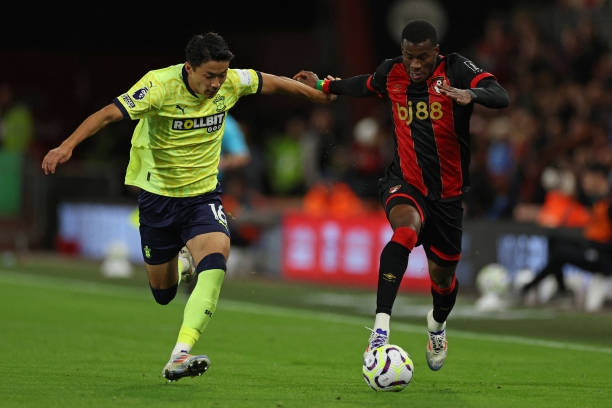 凭借一记精 凭借一记精