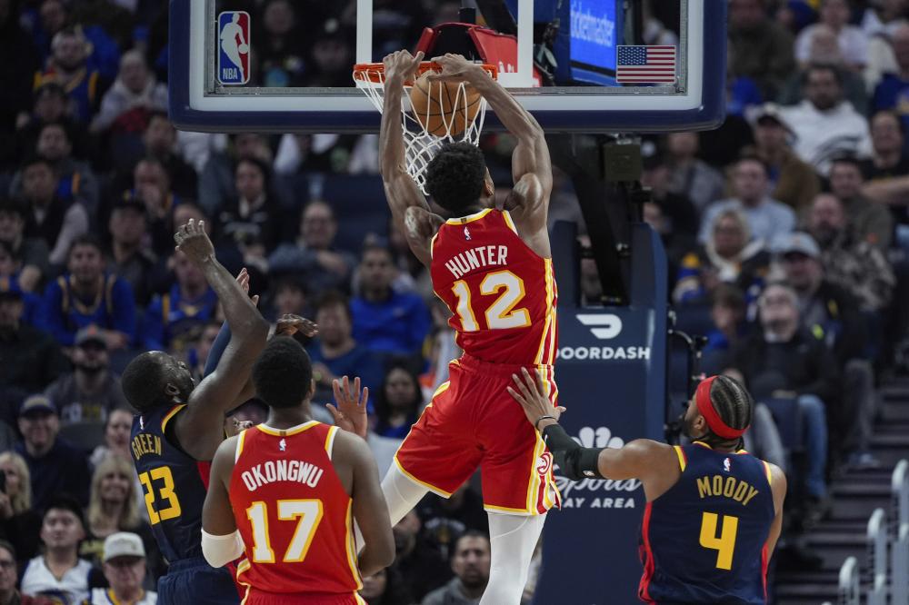 场比赛中展 场比赛中展